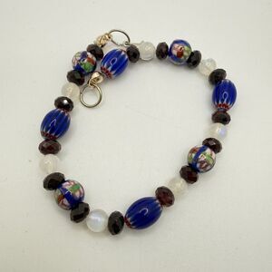 Stunning cloisonné, garnet, moonstone, and ceramic beaded bracelet!‎